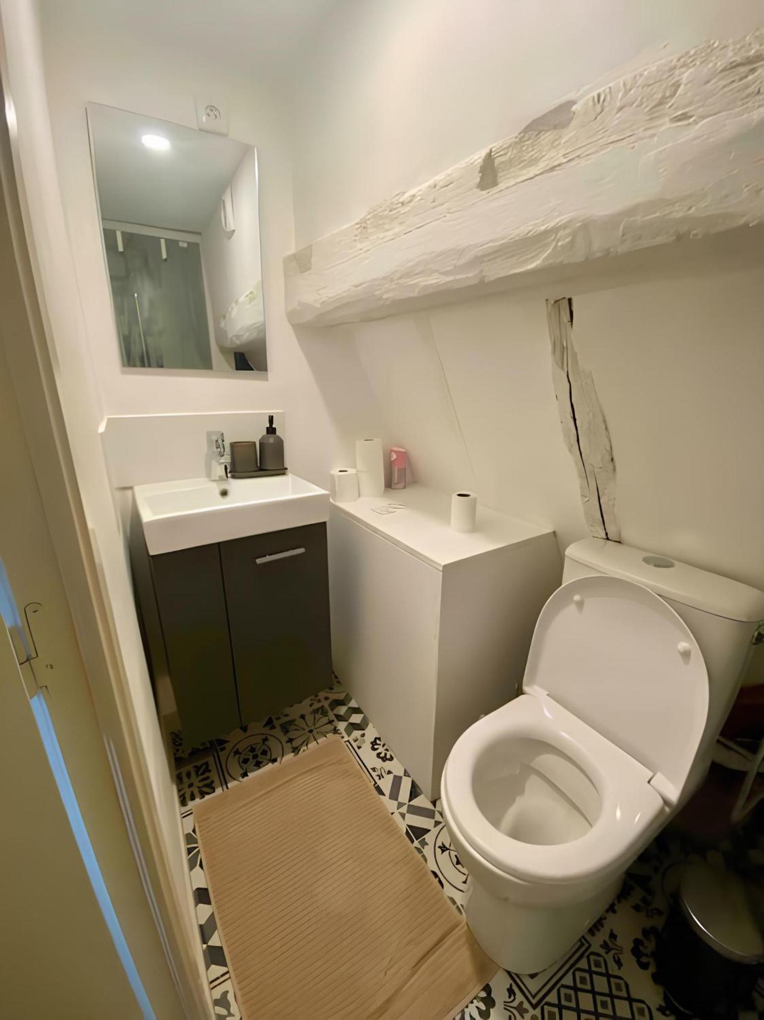 Petit Horloge Apartment *